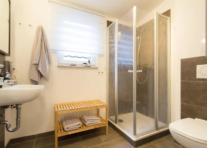 Baltic-suite Ii - Versteck Am Strom ロストック