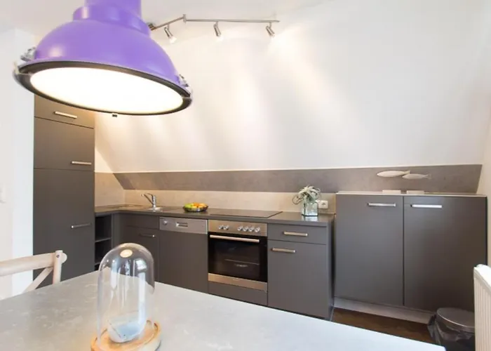 Baltic-suite Ii - Versteck Am Strom